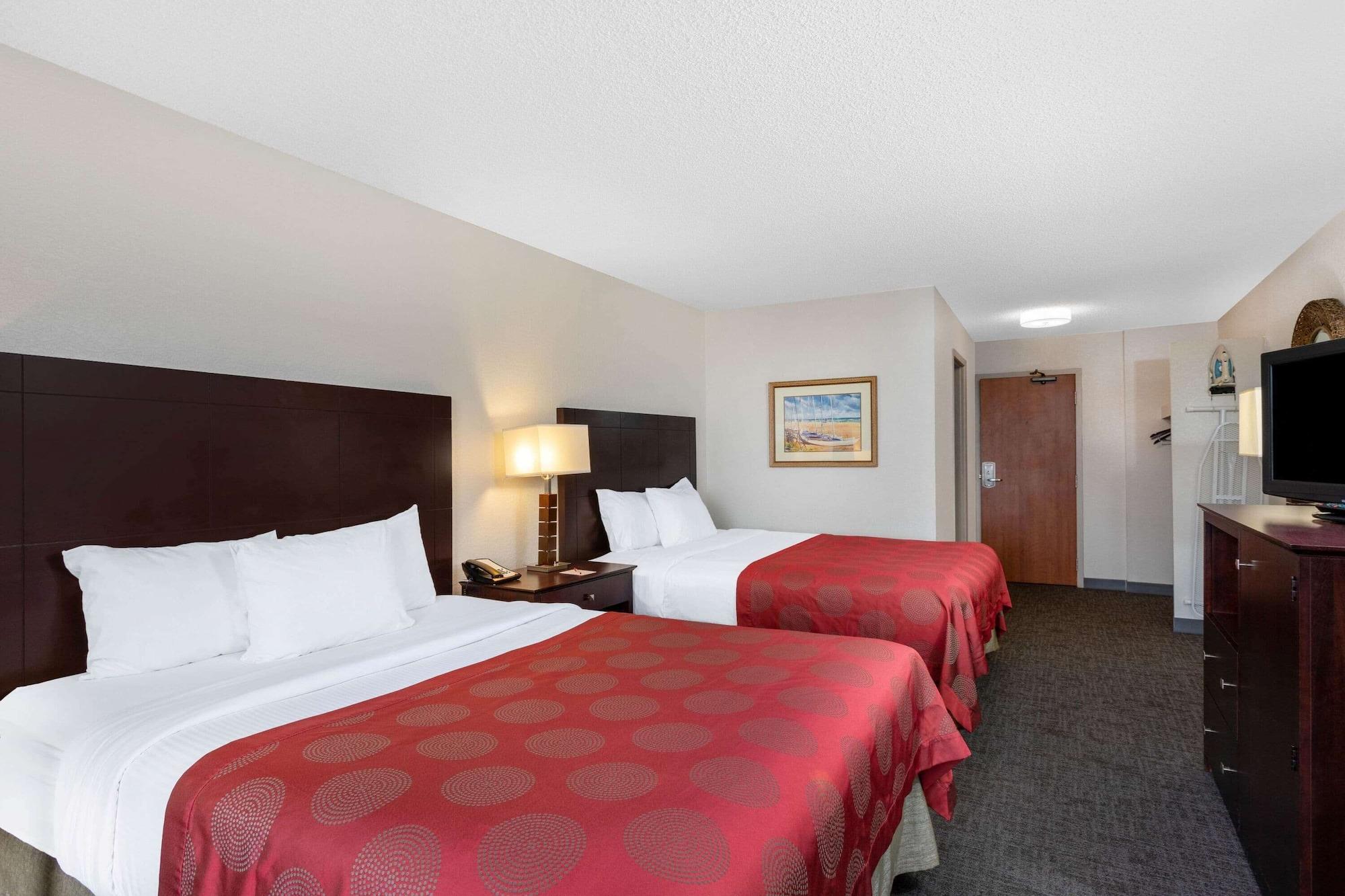 Ramada By Wyndham West Palm Beach Airport Extérieur photo