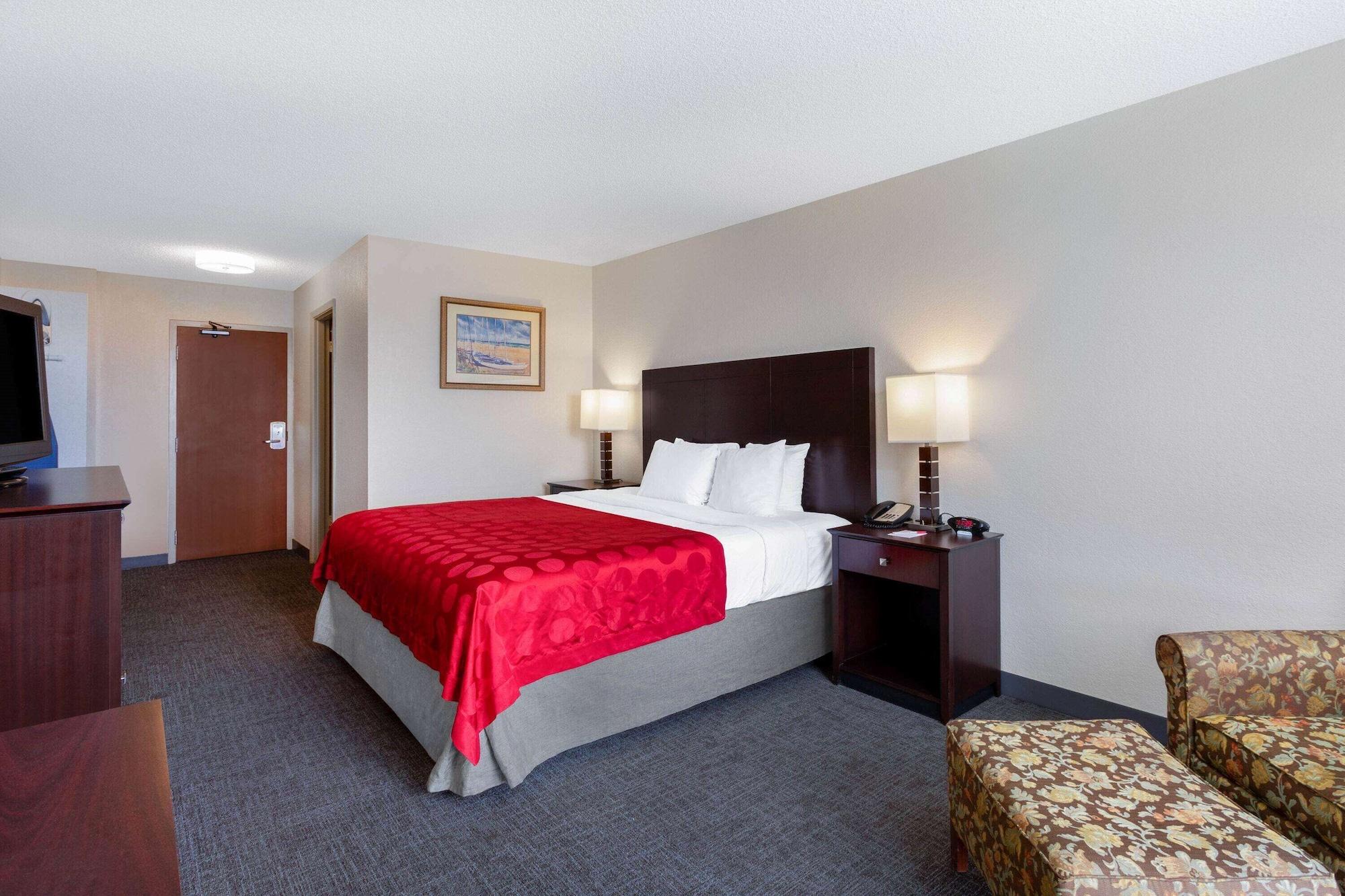 Ramada By Wyndham West Palm Beach Airport Extérieur photo