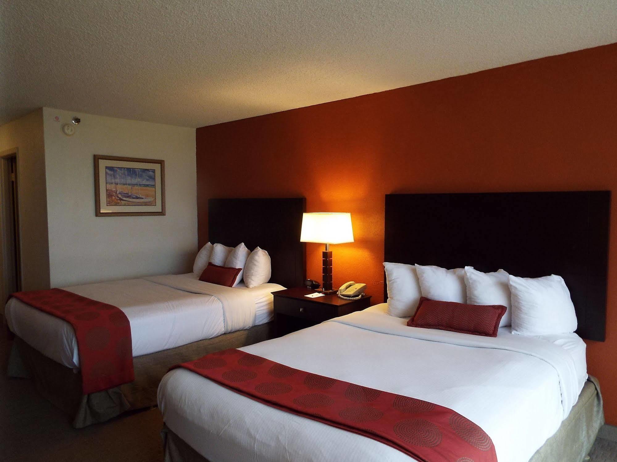 Ramada By Wyndham West Palm Beach Airport Extérieur photo